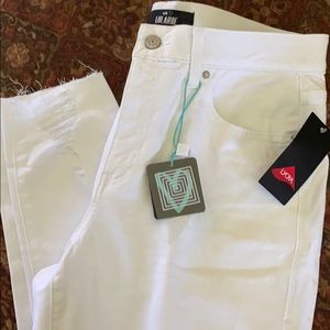 NWT Lularoe white distressed jeans